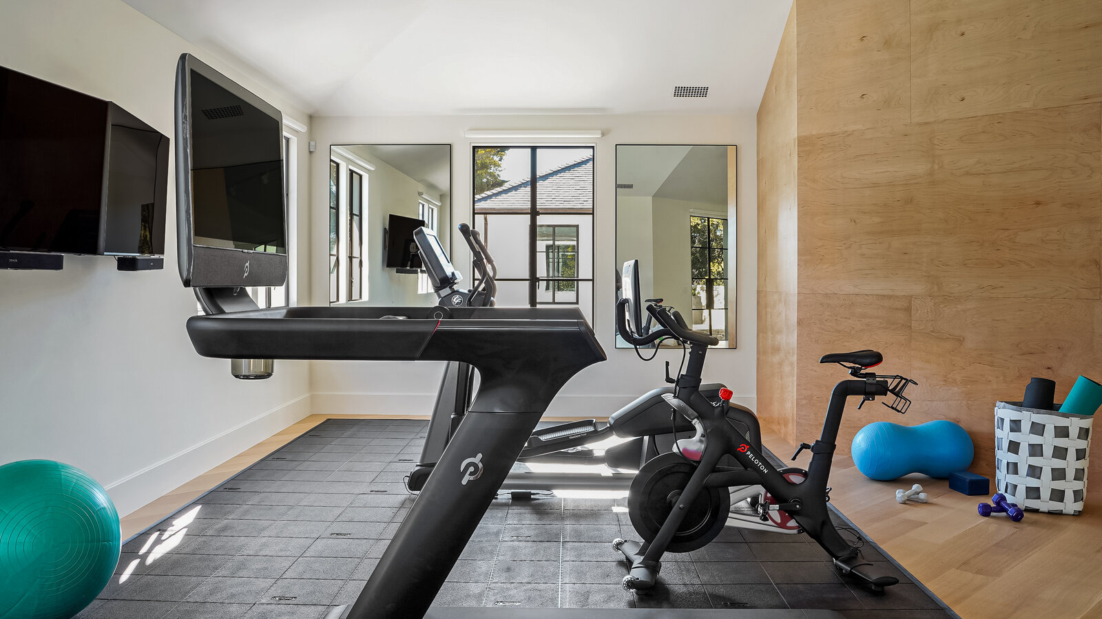 Building a Home Gym: Convenience in Fitness