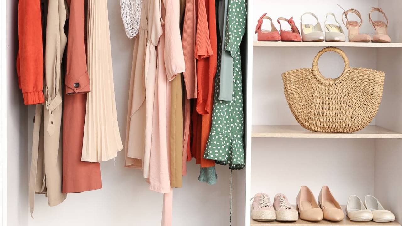 Mindful Dressing: Finding Peace in Your Wardrobe